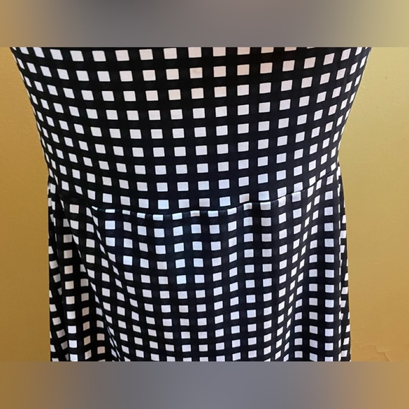 Cupcakes & Vodka Strapless Dress - Picture 6 of 8